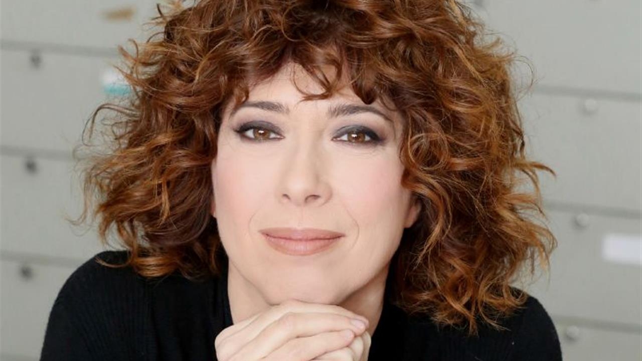 Veronica Pivetti sul palco del Macallè per la presentazione del suo film