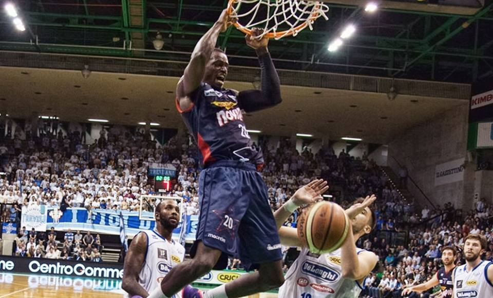 Junior crolla a Treviso: la serie playoff torna in parità