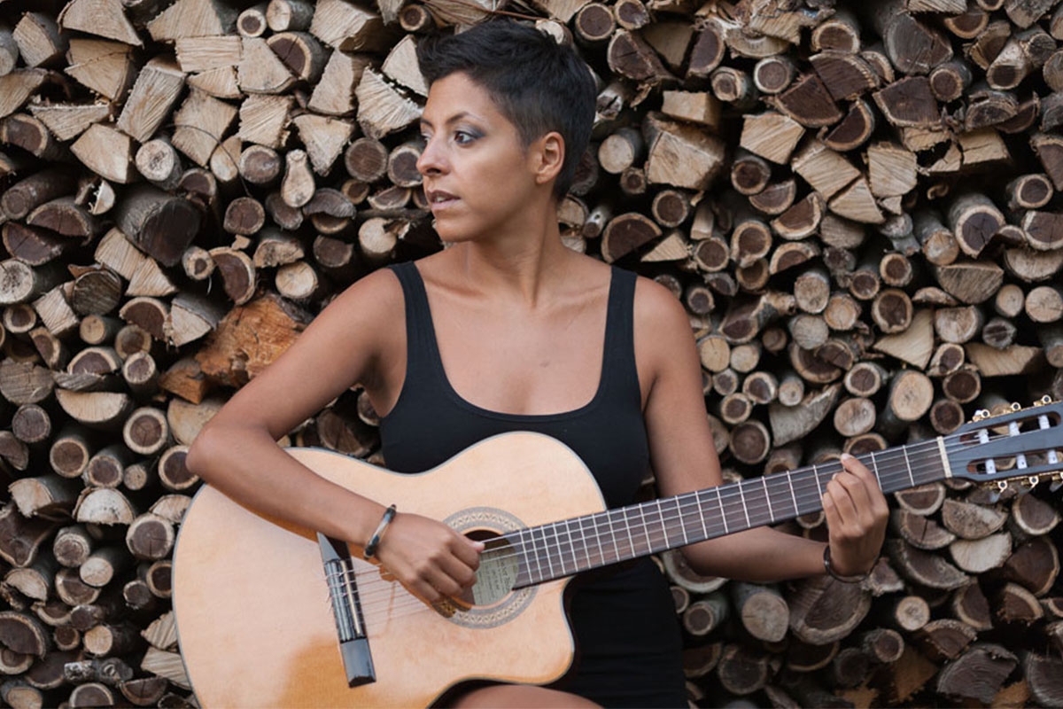 Concerto reading alla Mondadori di Alessandria con Sirianni e Lupita