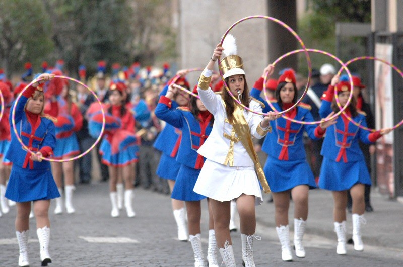 Bande musicali e majorettes per il compleanno di Alessandria