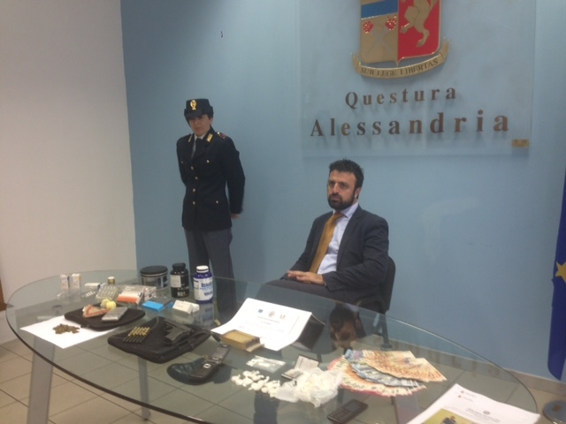 Un arresto per spaccio e cinque denunciati. La Squadra Mobile in poche ore chiude quattro attività di indagine