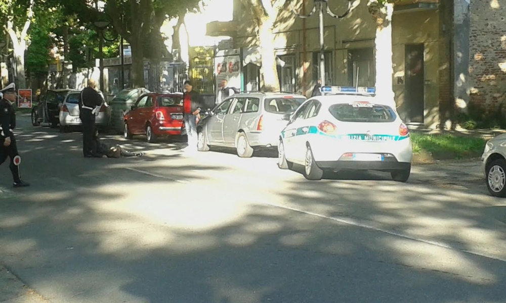 Donna investita in viale Santuario a Valenza