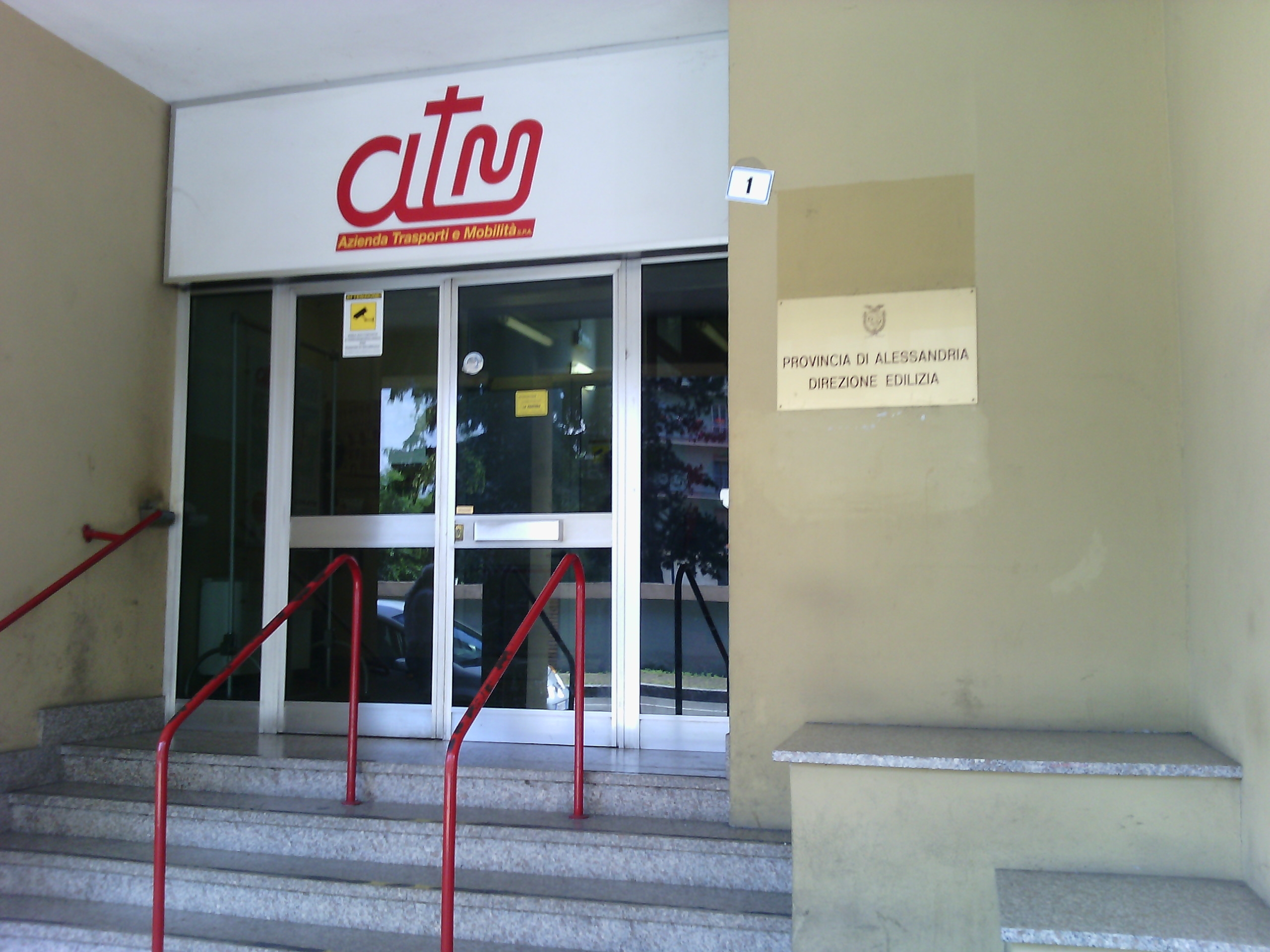 Amag Mobilità salva 208 lavoratori Atm: uno dei tre contrari alla manleva ha firmato in extremis