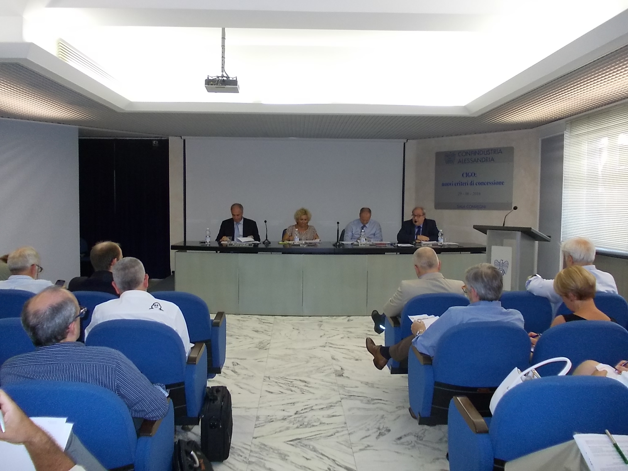 Confindustria attiva lo sportello “Cassa Integrazione Guadagni Ordinaria”