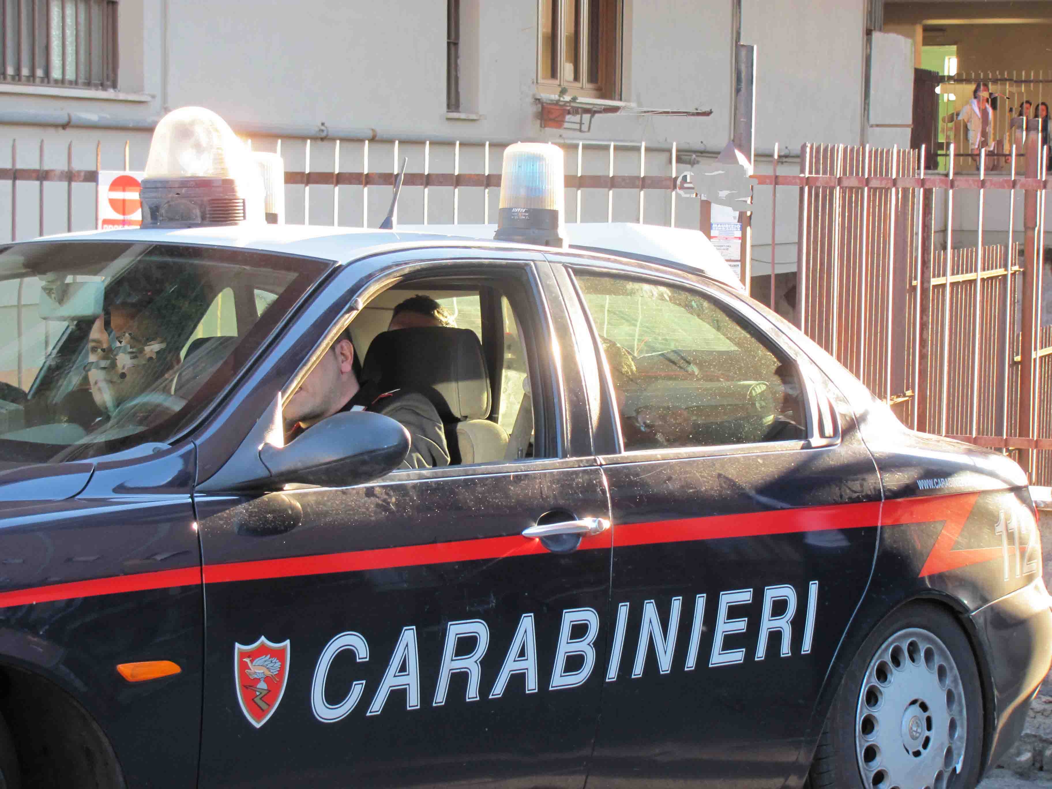 Per cinque volte esce di casa senza permesso: inasprita la pena