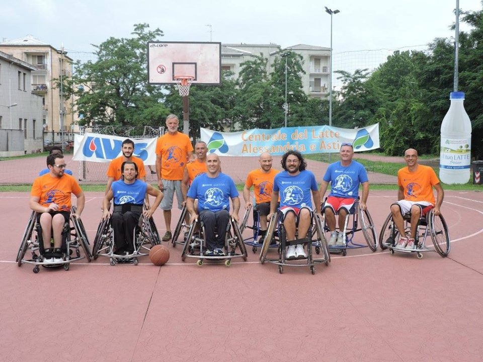 24 ore di Basket ancora una volta sold out: devoluti 2 mila euro all’associazione Idea