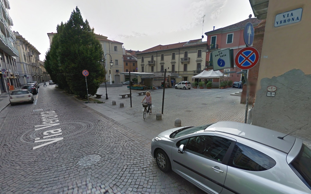 Violenta lite in piazza Santo Stefano ad Alessandria. Tre in stato di fermo per tentato omicidio