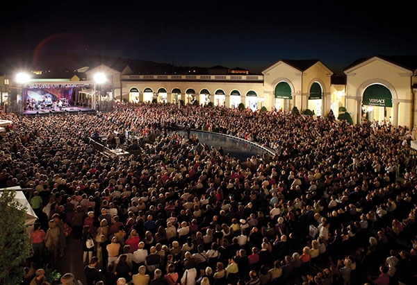 A Serravalle la moda è sinonimo di musica, torna #ModaMusica