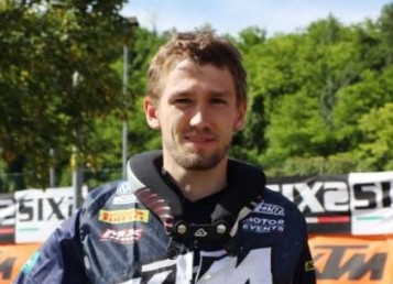 Incidente in una gara di enduro. Muore giovane motociclista