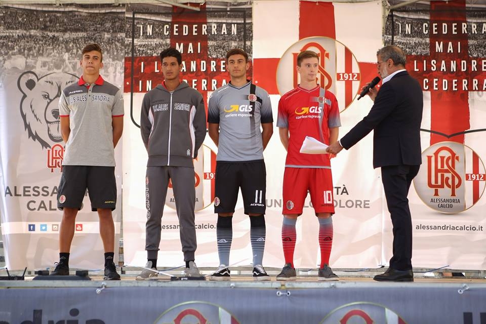 Alessandria: presentate le nuove maglie