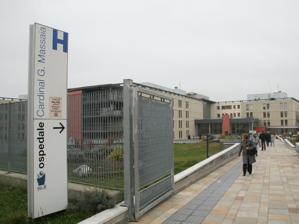Rubavano ferri chirurgici e medicinali dall’Ospedale di Asti: 4 medici e un’infermiera incastrati dai Nas di Alessandria