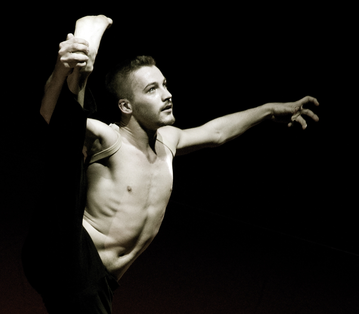 Lo spettacolo di danza “Carmen K” chiude Genova Outsider Dancer