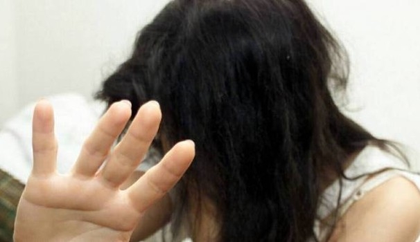 Maltrattamenti in famiglia: allontanato da casa marito violento