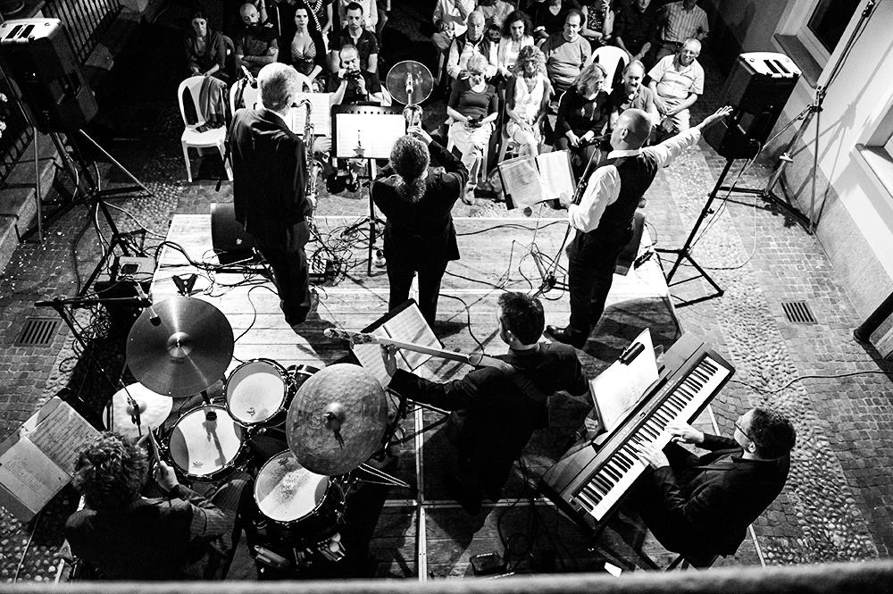 A Red Note appuntamento con i Buscaglione Project