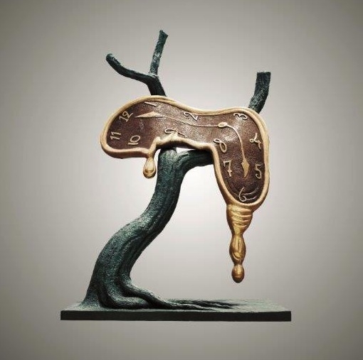Dalì e le ‘Materie dialoganti’. Continua la mostra ad Acqui Terme