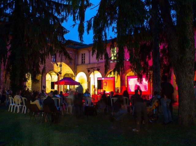 Le suggestioni di “Viaggiatori, viandanti & sognatori” ospiti al Chiostro Santa Maria di Castello