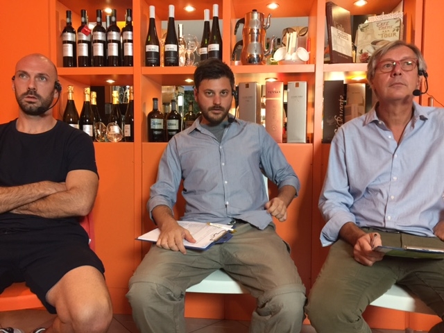 Ora in onda Vai col grigio, con Simone Gozzi: segui la DIRETTA VIDEO