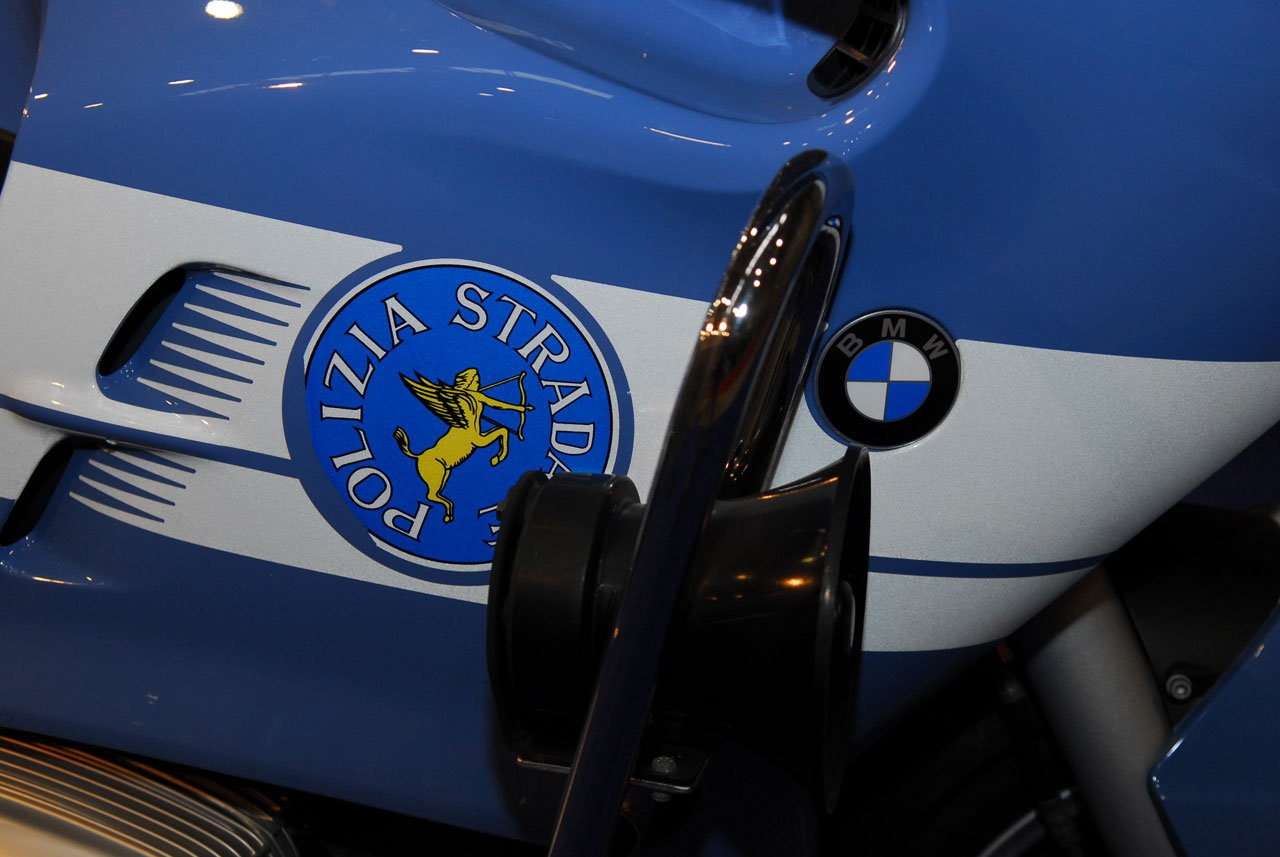 In Porsche sulla A26 a 232 chilometri all’ora: 800 euro di multa e patente sospesa