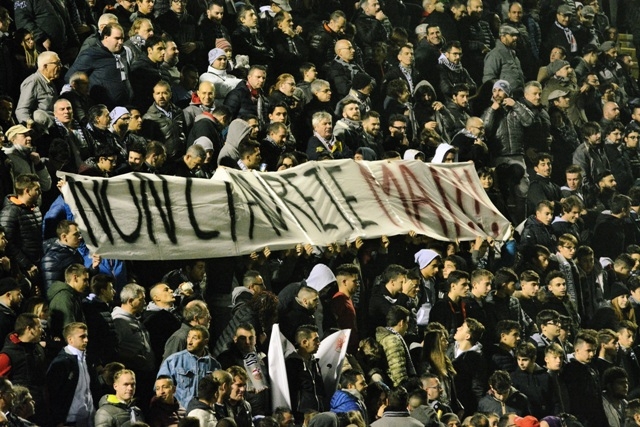 La Gradinata Nord sui 15 minuti di silenzio: “Siamo ultras, non clienti”. Ma c’è chi non ha gradito la protesta