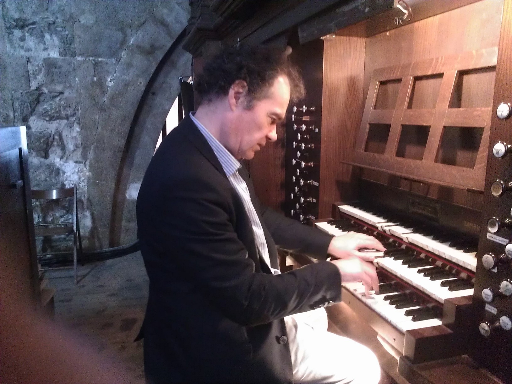 La Parrocchia San Pio V di Alessandria festeggia i 50anni con le note di Laurent Fievet