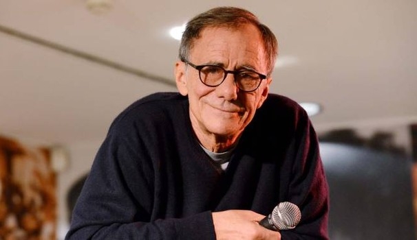Ad Alessandria Roberto Vecchioni si racconta nel libro “La vita che si ama”