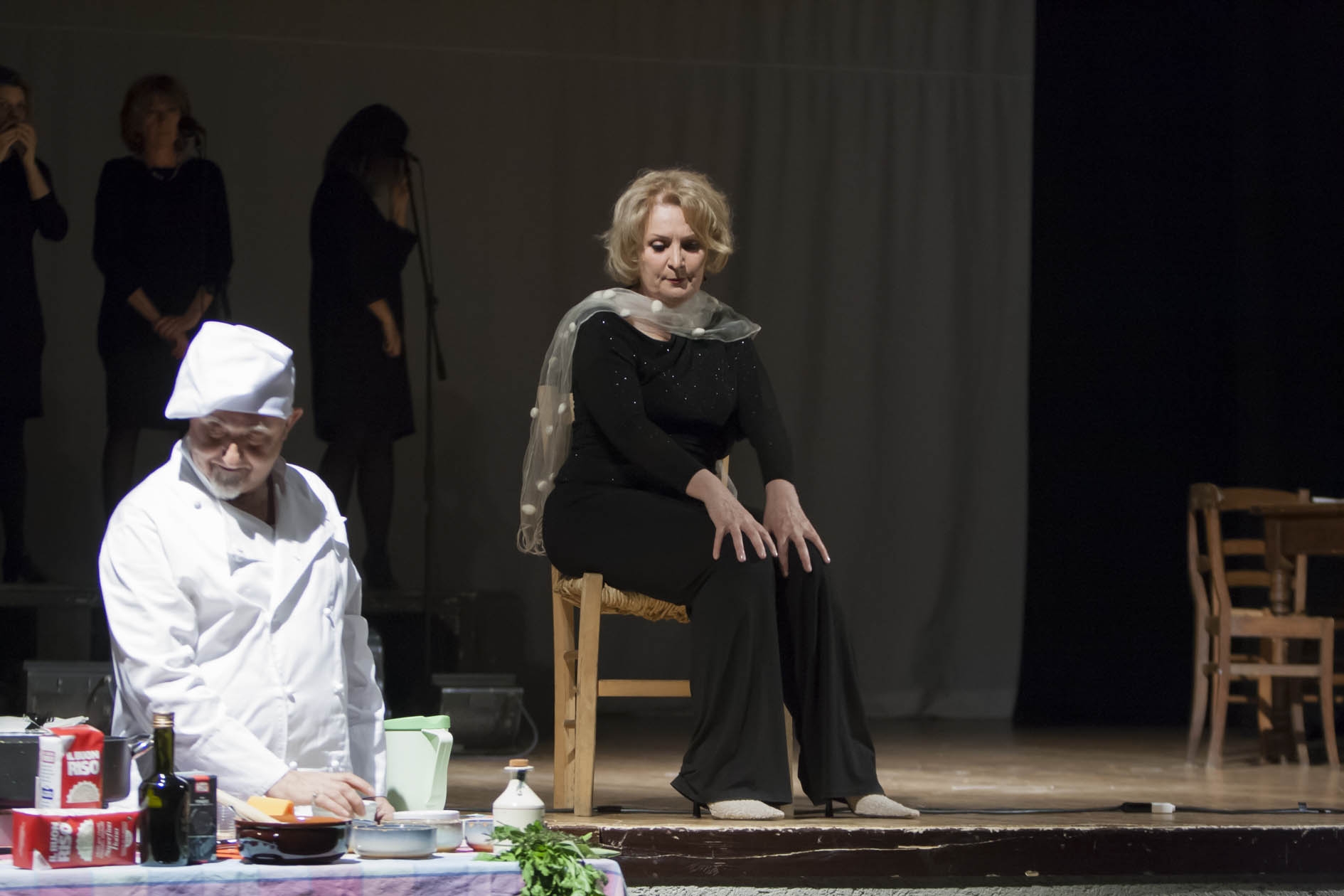 Assemblea Teatro con le parole e i canti dalla risaia a Cunté Munfrà
