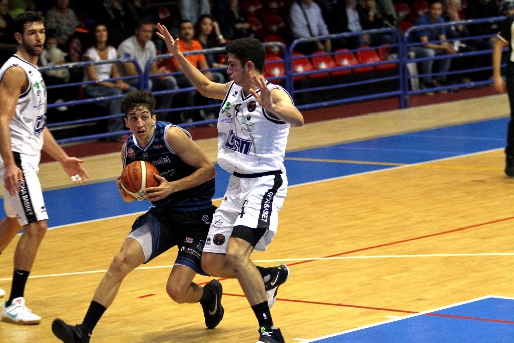 Orsi Derthona a stelle e strisce: Greene e Cosey trascinano i bianconeri a Latina