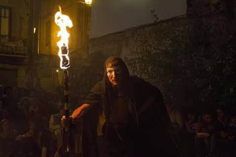 Le streghe tornano a ‘danzare’, a Triora halloween abbraccia il lato oscuro
