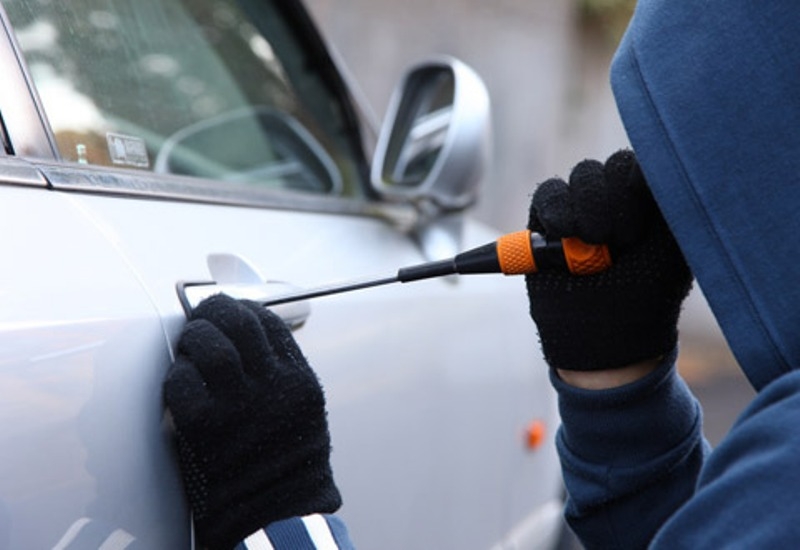 Trovato e arrestato l’autore dei furti seriali su auto
