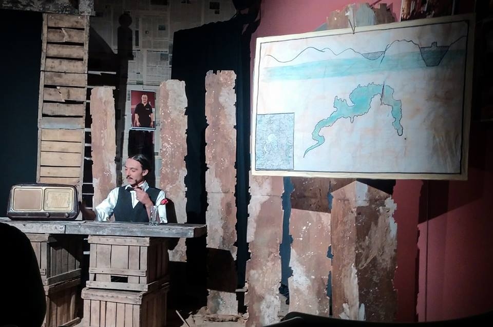 Tra memoria e poesia. Recensione de “Centoundici nuvole” a Voglia di Teatro