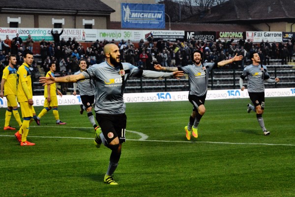 Alessandria: “el Cartero” Gonzalez suona sempre due volte e la Carrarese si arrende