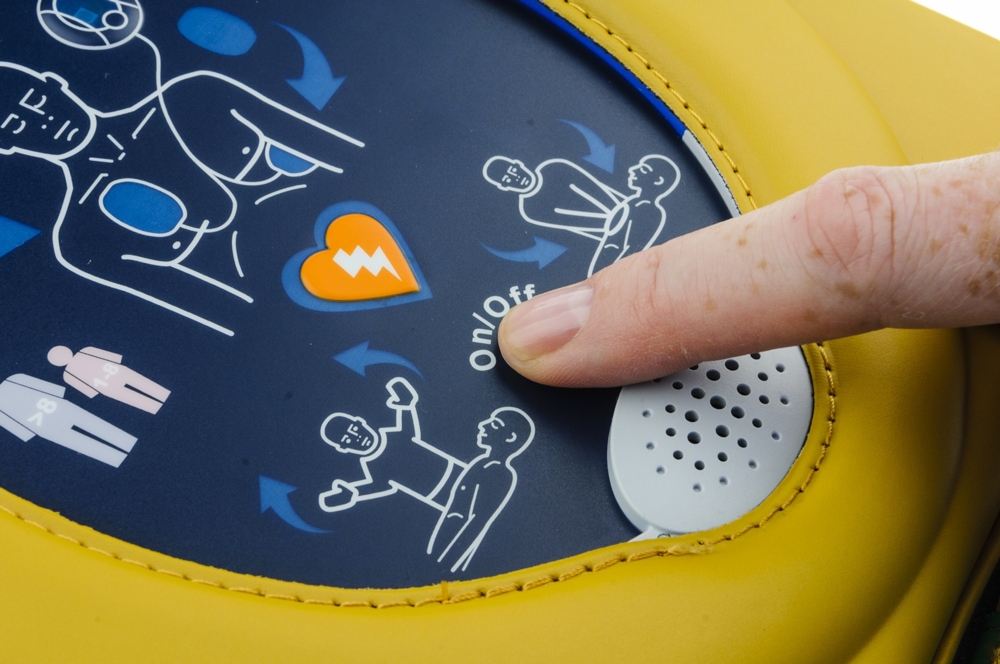 Un corso per l’uso del defibrillatore: al via domenica