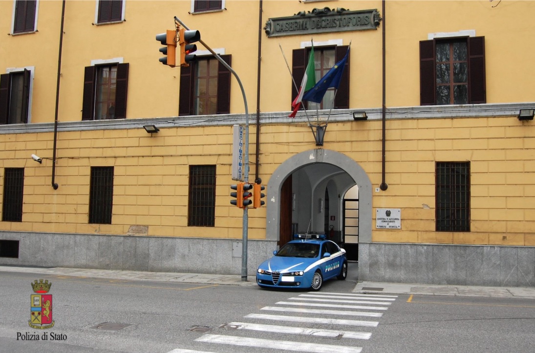 A Casale la Polizia e il cane Fox impegnati nell’operazione “Scuole Sicure”