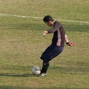 Portiere e bomber per un giorno: il pomeriggio da favola di Gabriele Torre