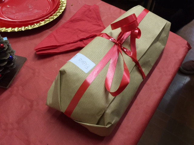 Un regalo vero per non essere invisibili: a Natale torna la raccolta doni per tutti