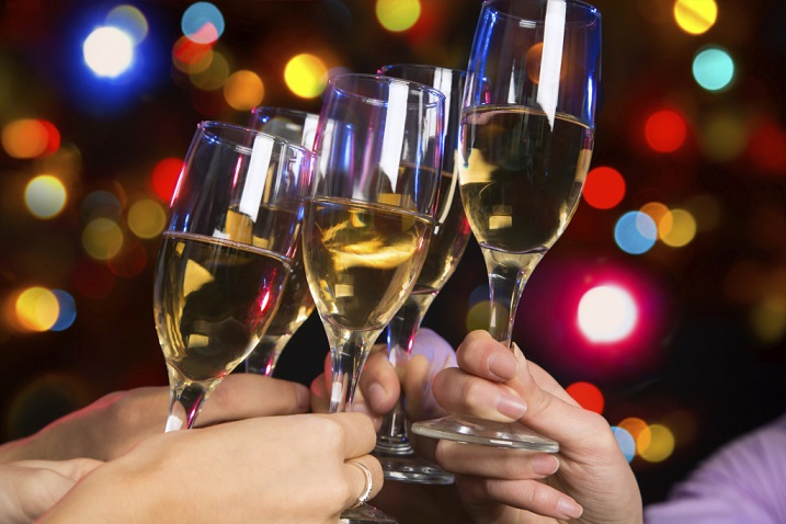 Dai piccoli paesi alle città, la provincia celebra il Capodanno  con feste e tanta allegria