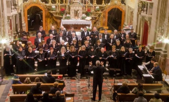 Ad Abazia di Masio un gran concerto natalizio con il Coro Mozart di Acqui