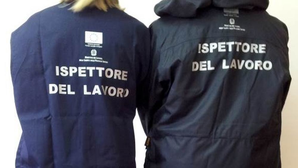 Controlli nei locali per contrastare il lavoro nero: comminate 8 maxi sanzioni
