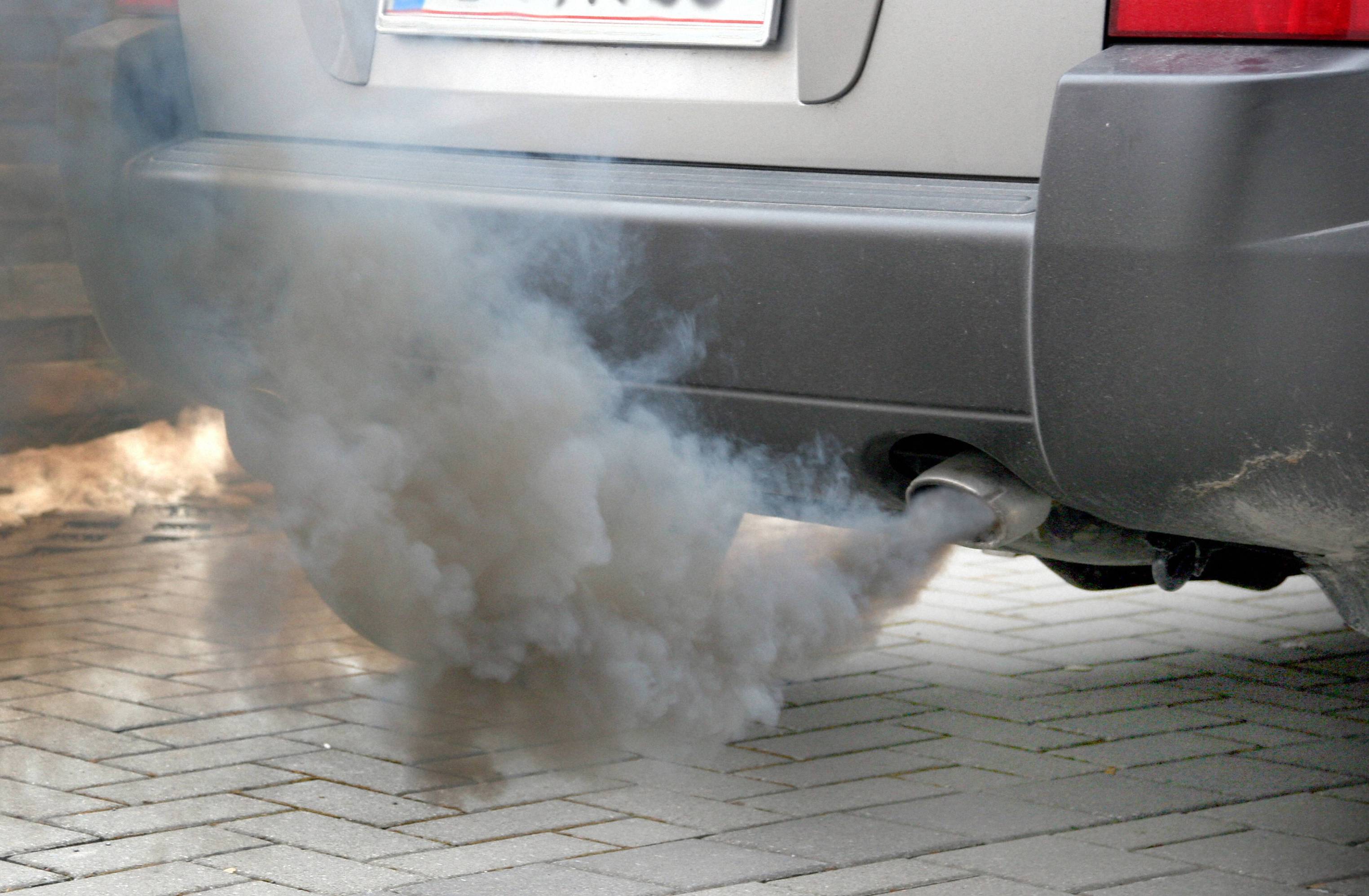 Ancora troppo smog: fino a lunedì semaforo arancione