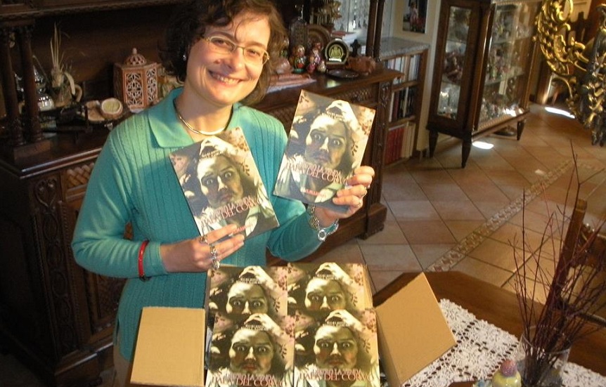 A Pomaro Maura Maffei presenta il libro “L’ala del corvo”