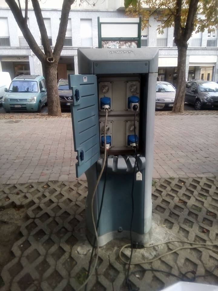 Mercato di viale Oliva a Valenza: da febbraio impianto elettrico adeguato
