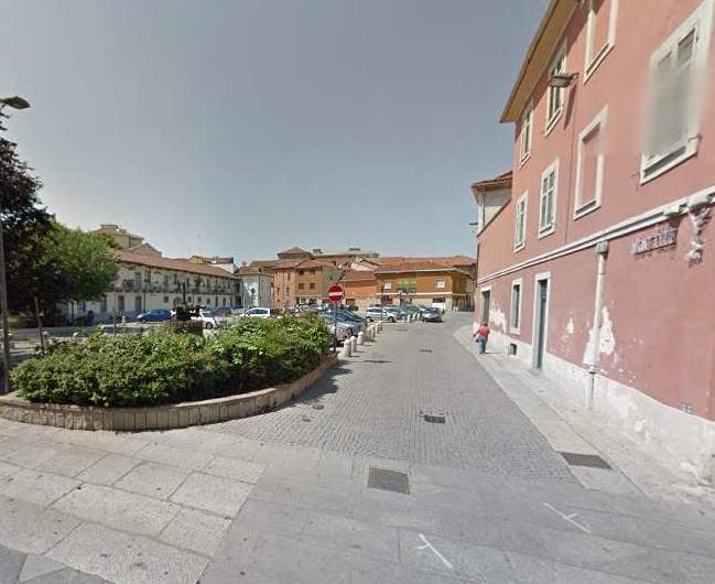 Scoperto con un panetto di hashish elude anche i domiciliari