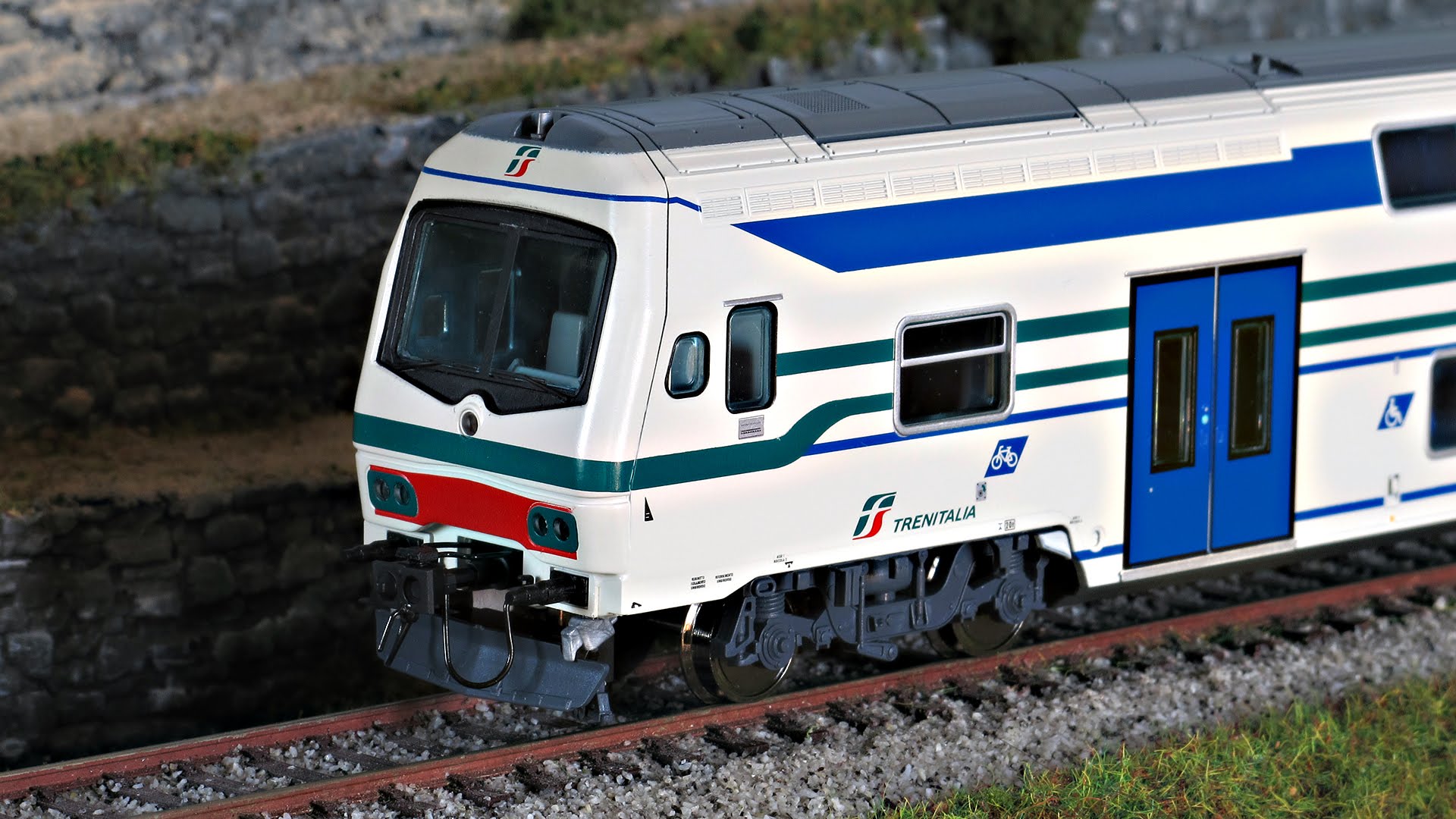 I treni sulla linea Acqui-Genova sono freddi. Per Bertero la causa è da imputare ai convogli inadatti
