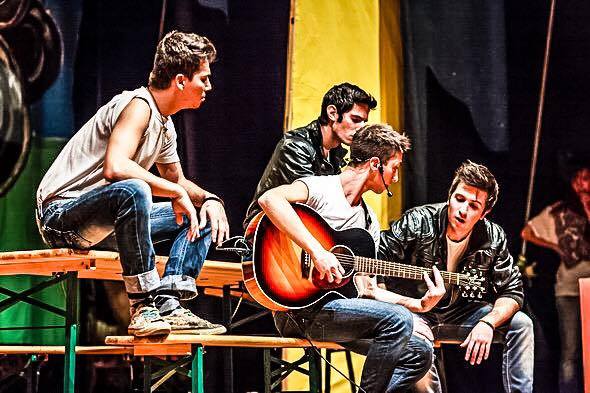 Serata benefica ad Alessandria con il musical Grease