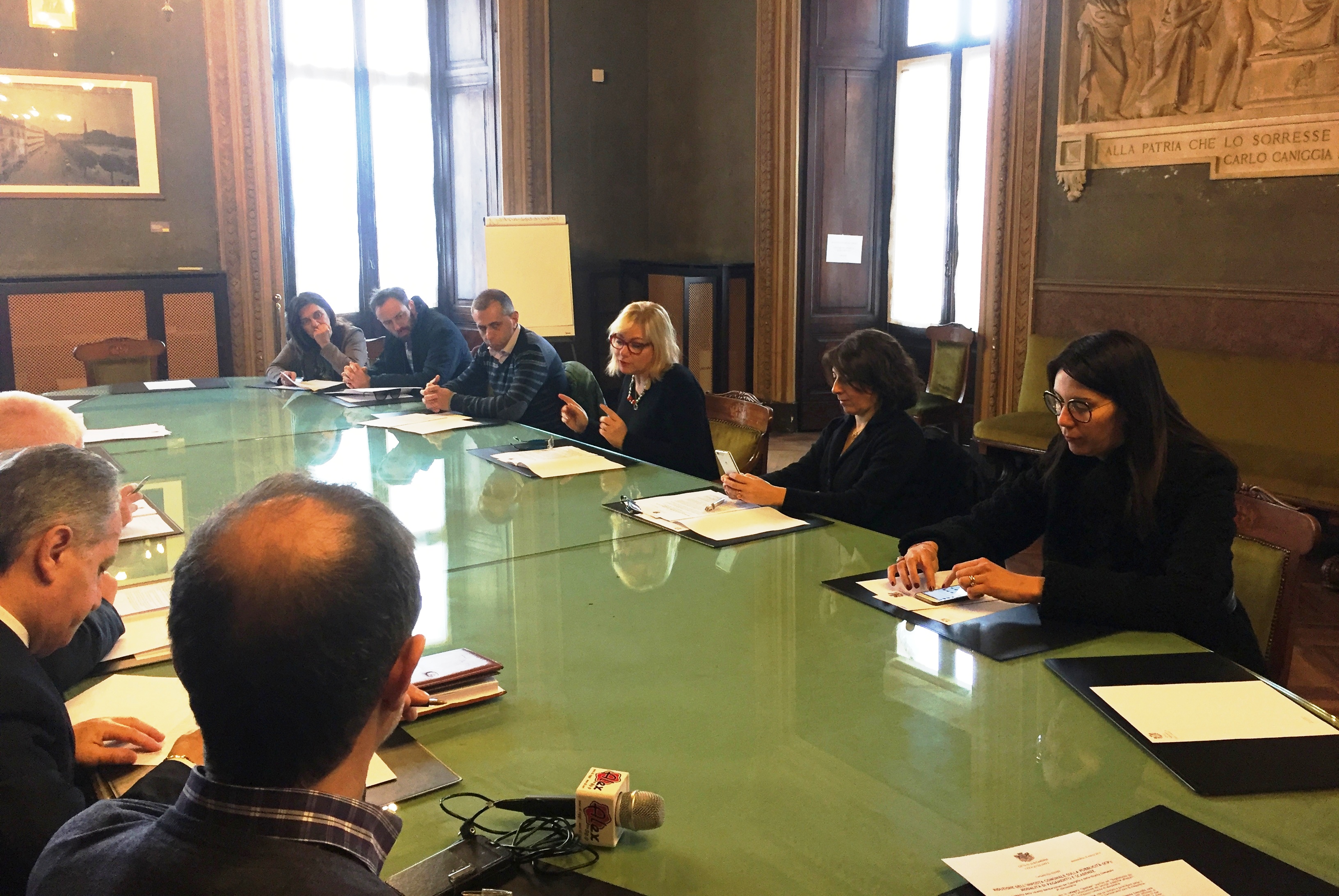 Ad Alessandria l’Icp, l’imposta sulla pubblicità, cala del 15%