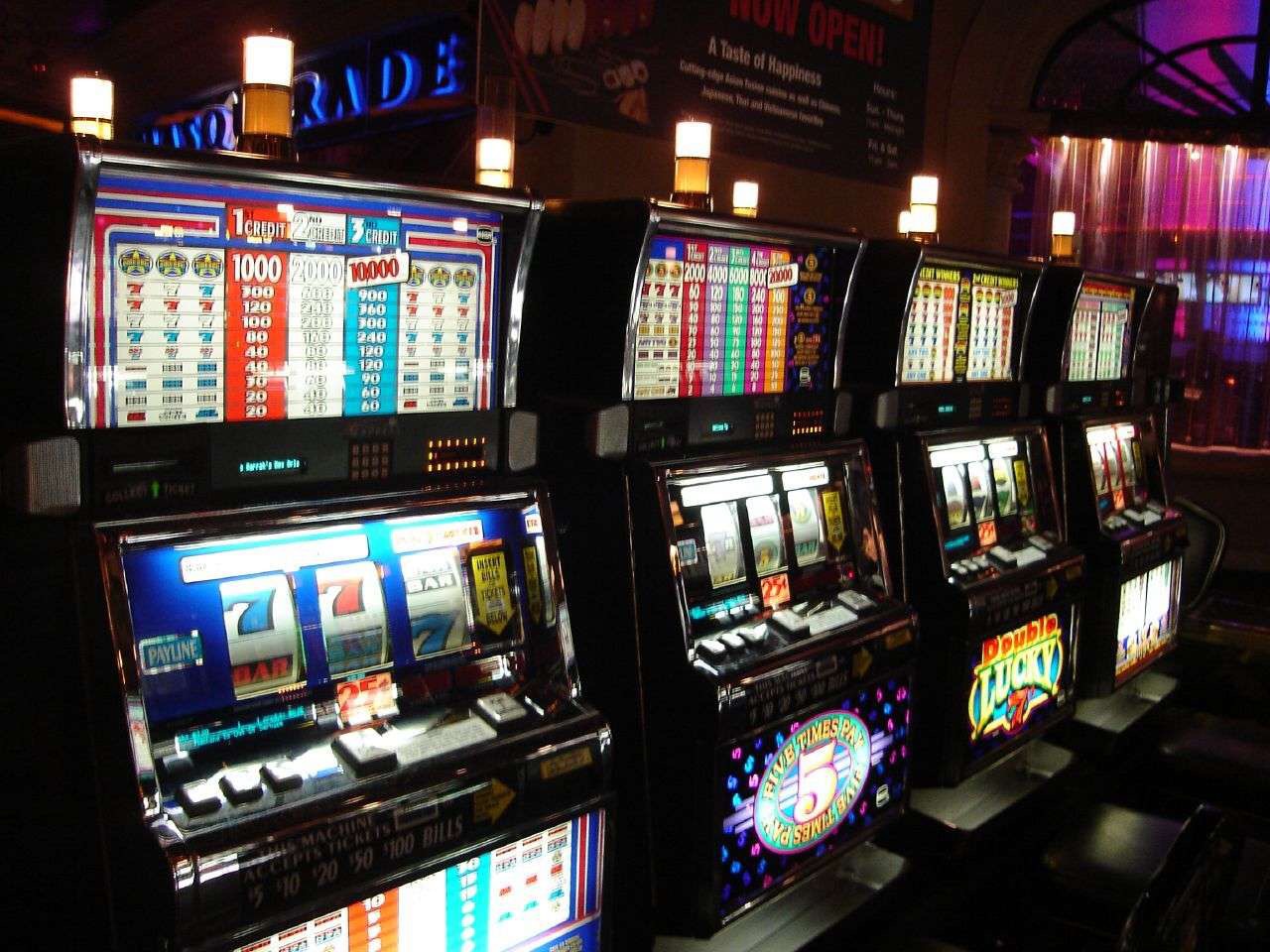 Controlli nelle sale gioco: diverse irregolarità