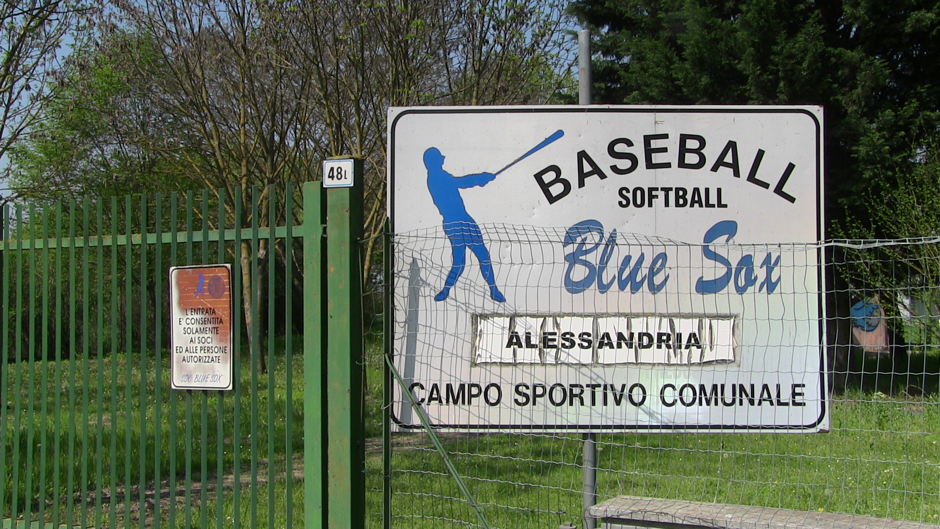 Addio “al diamante” di via Brodolini. Il calcio “batte” il baseball