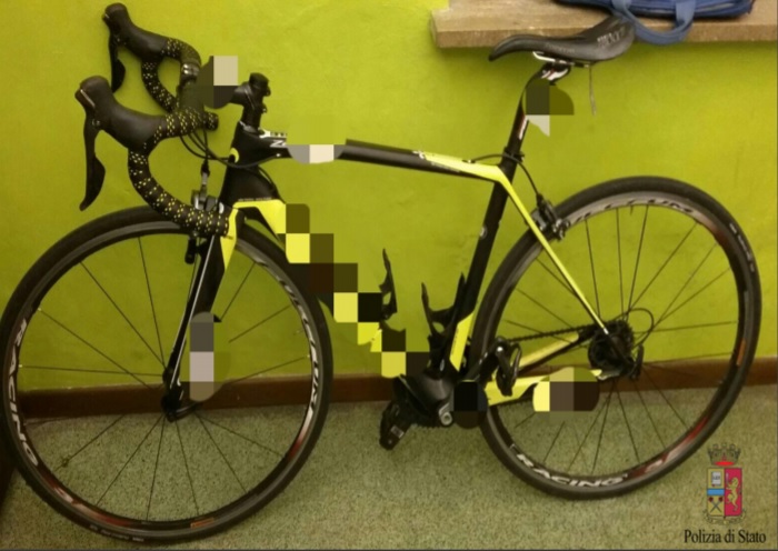 Grazie a un rivenditore di bici recuperata una due ruote rubata