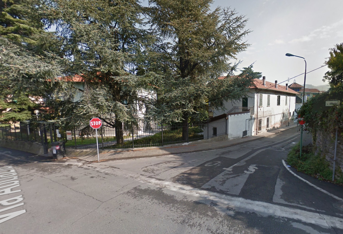 Allontanati dal circolo si vendicano distruggendo la canna fumaria