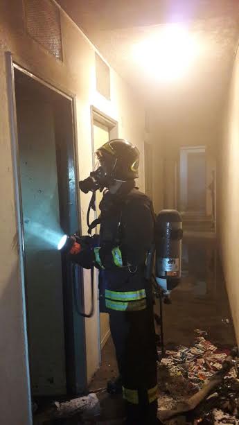 Incendio in una cantina a Cassano. Un uomo ustionato e due intossicati